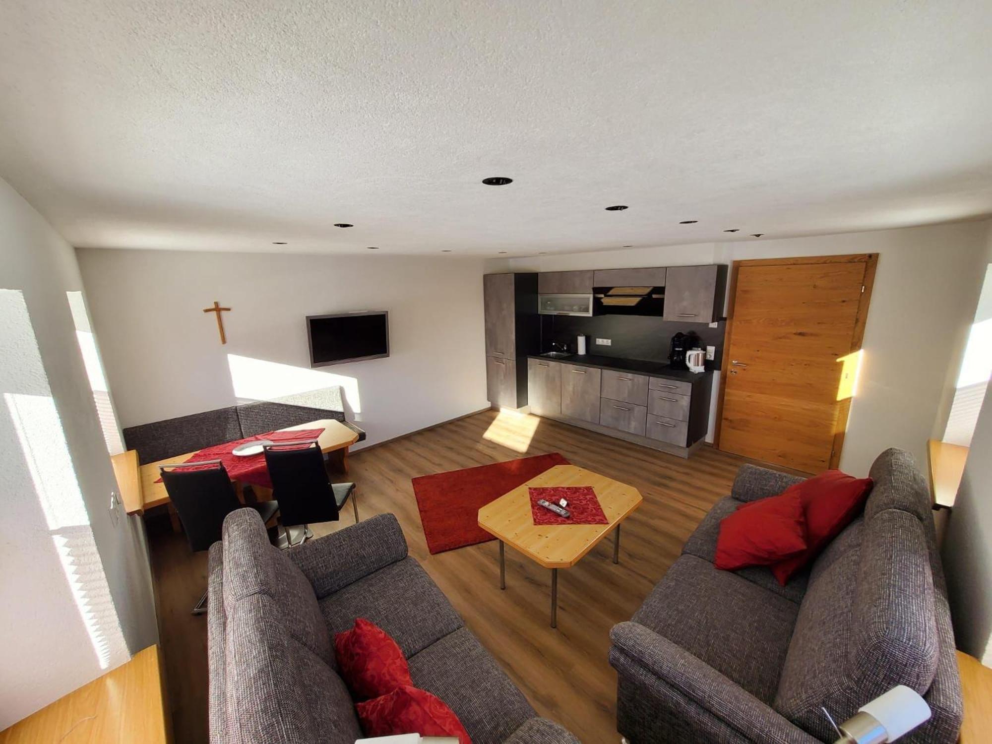 Rosa'S Ferienhaus Ferienwohnung Rote Flueh เกรน ภายนอก รูปภาพ