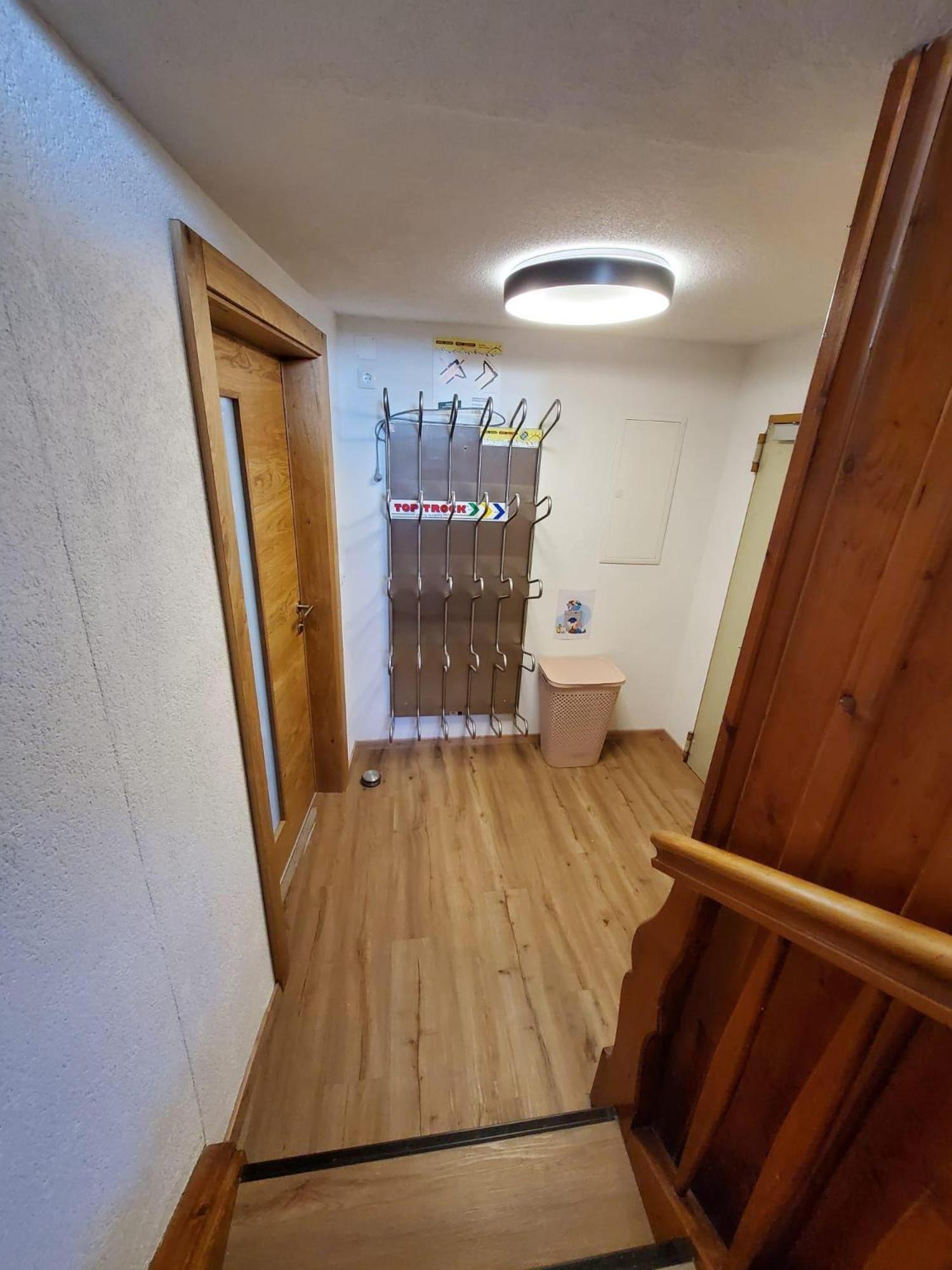 Rosa'S Ferienhaus Ferienwohnung Rote Flueh เกรน ภายนอก รูปภาพ